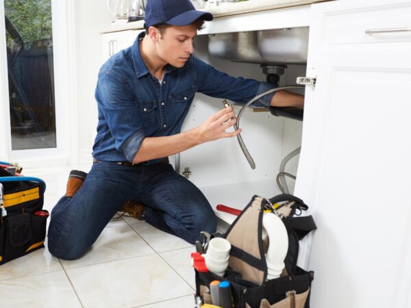 Emergency Plumber In Huntingdon: Rapid Response When Plumbing Problems Escalate